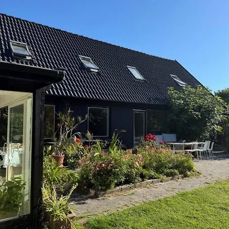 Family Summerhouse Vakantiehuis Gilleleje