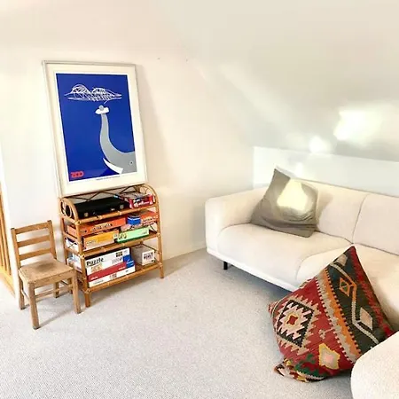 Family Summerhouse *